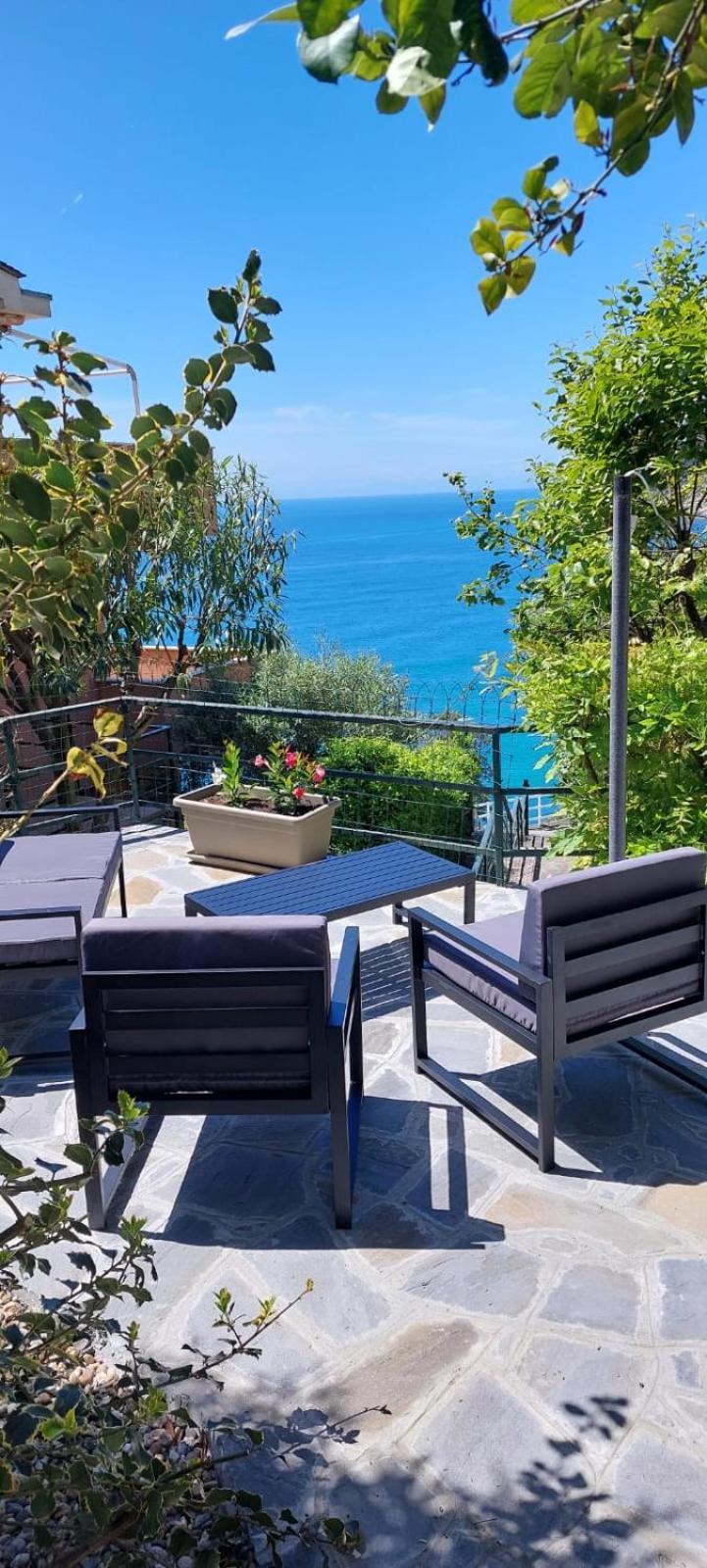 Appartamenti Enrica With Amazing View 莫内利亚 外观 照片